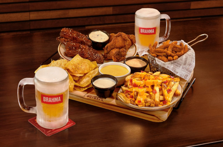 ELE VOLTOU: Outback e Brahma trazem de volta rodízio de chopp e aperitivos à vontade por apenas R$ 99,90