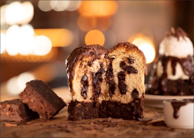 Combinação de panettone com icônico brownie é aposta do Outback para o Natal